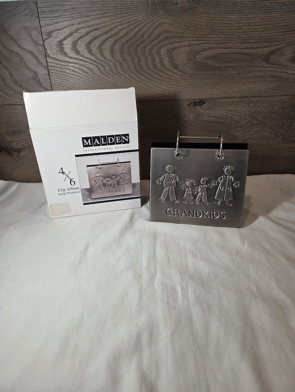 Malden Silver 'Grandkids' Flip Photo Album
